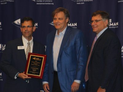 Knox honored as chamber’s Business Person of the Year