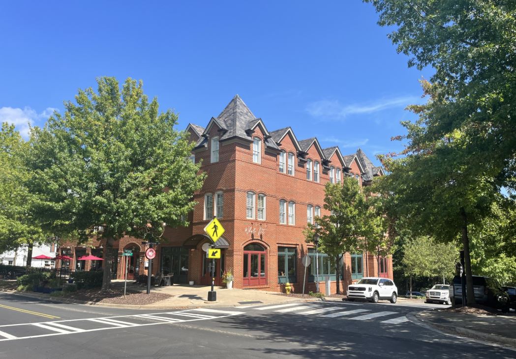 445 S Main Street Davidson NC